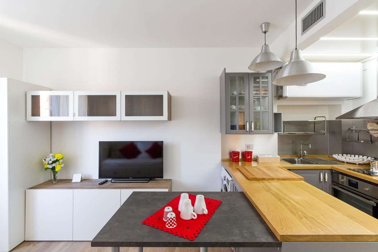 Alessia'S Flat - Sarpi 2 Apartment Milan Bagian luar foto