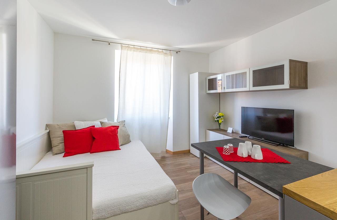 Alessia'S Flat - Sarpi 2 Apartment Milan Bagian luar foto