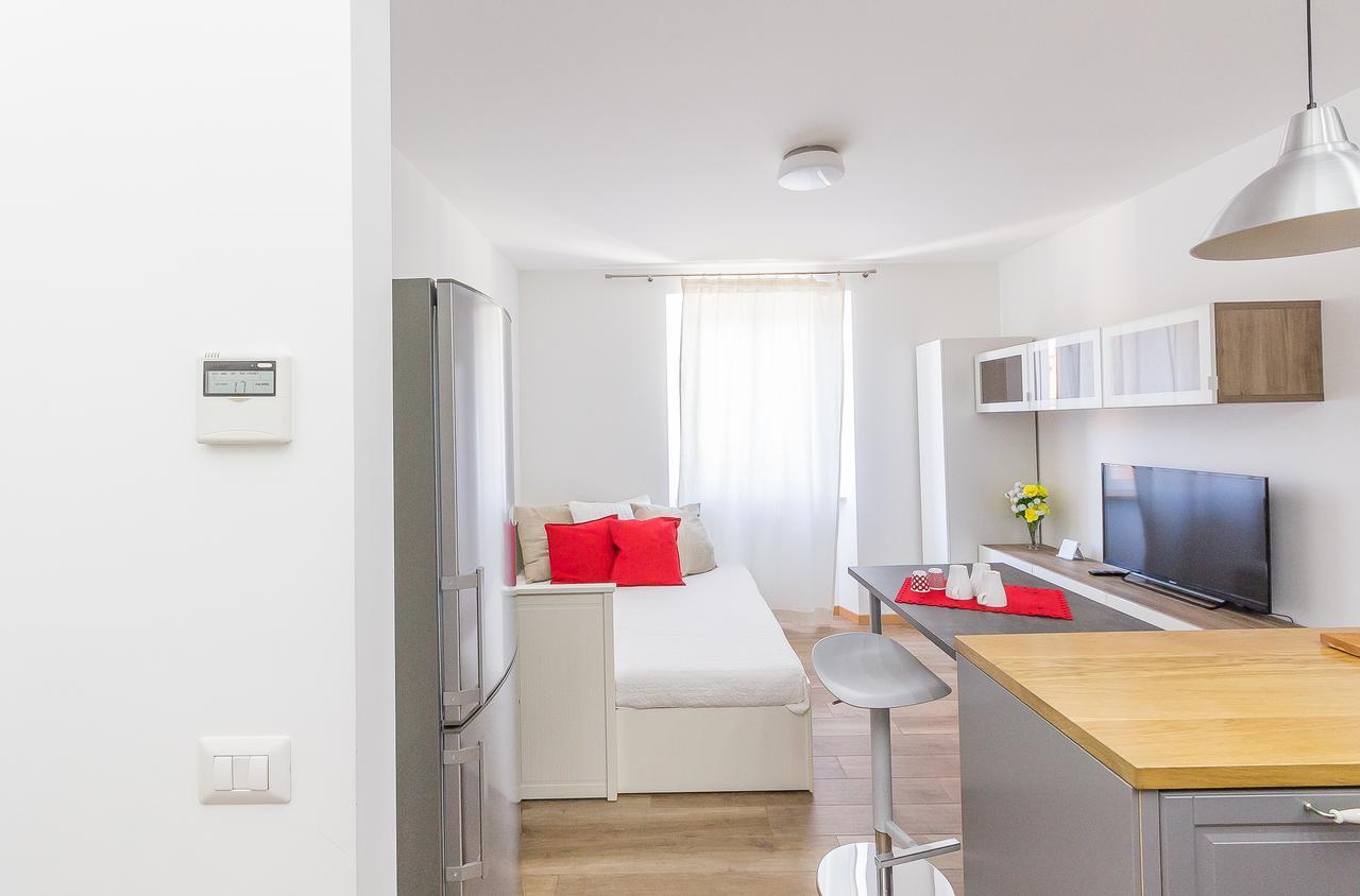 Alessia'S Flat - Sarpi 2 Apartment Milan Bagian luar foto